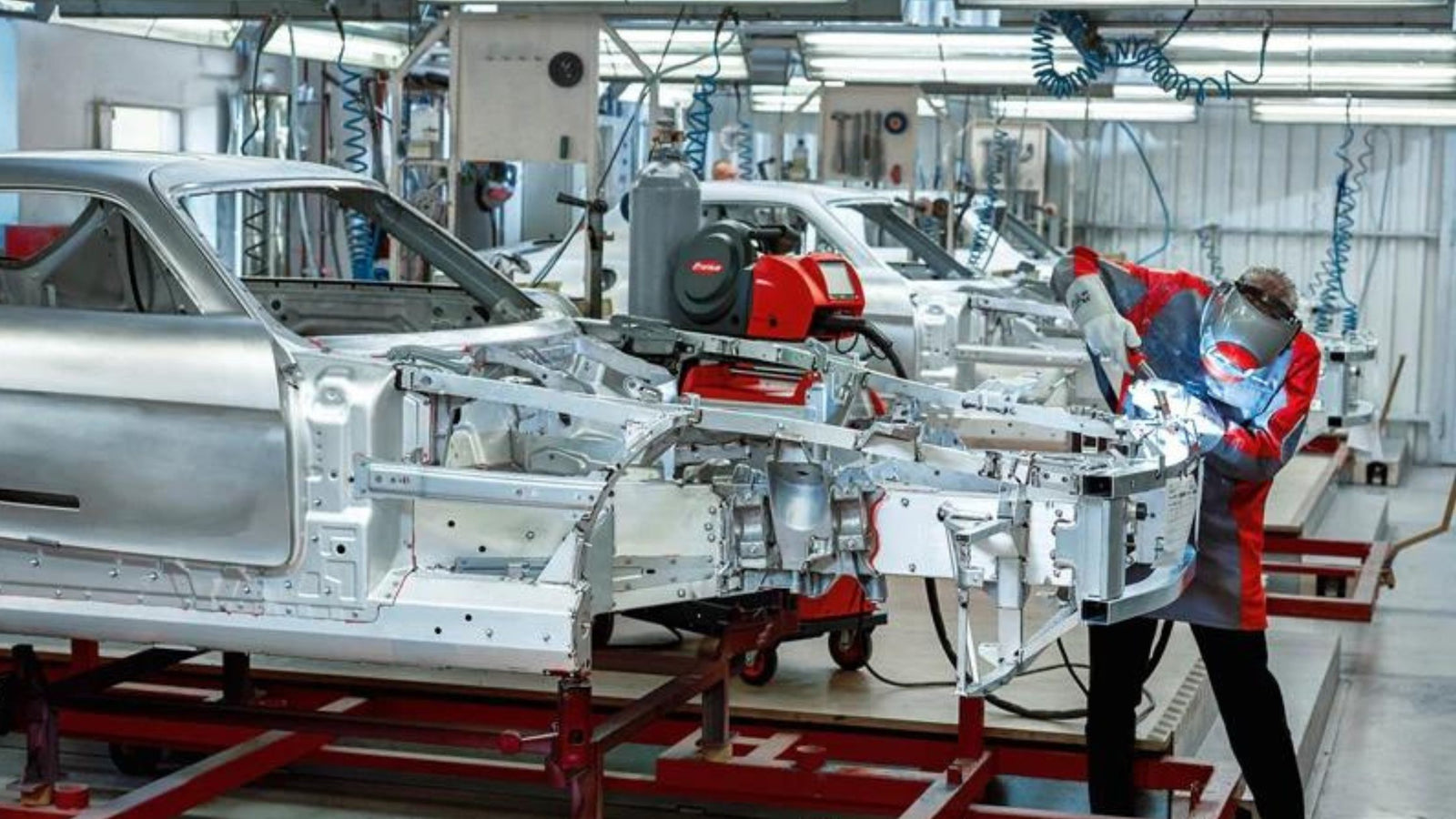 Why a pulsed welder is now required in a modern bodyshop