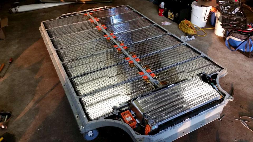 Things To Know When Working On TESLA Electric Vehicles