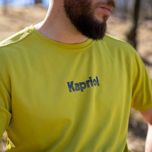 Stay warm in cold weather and cool in hot conditions. Elevate your performance and comfort levels with this Kapriol T -shirt