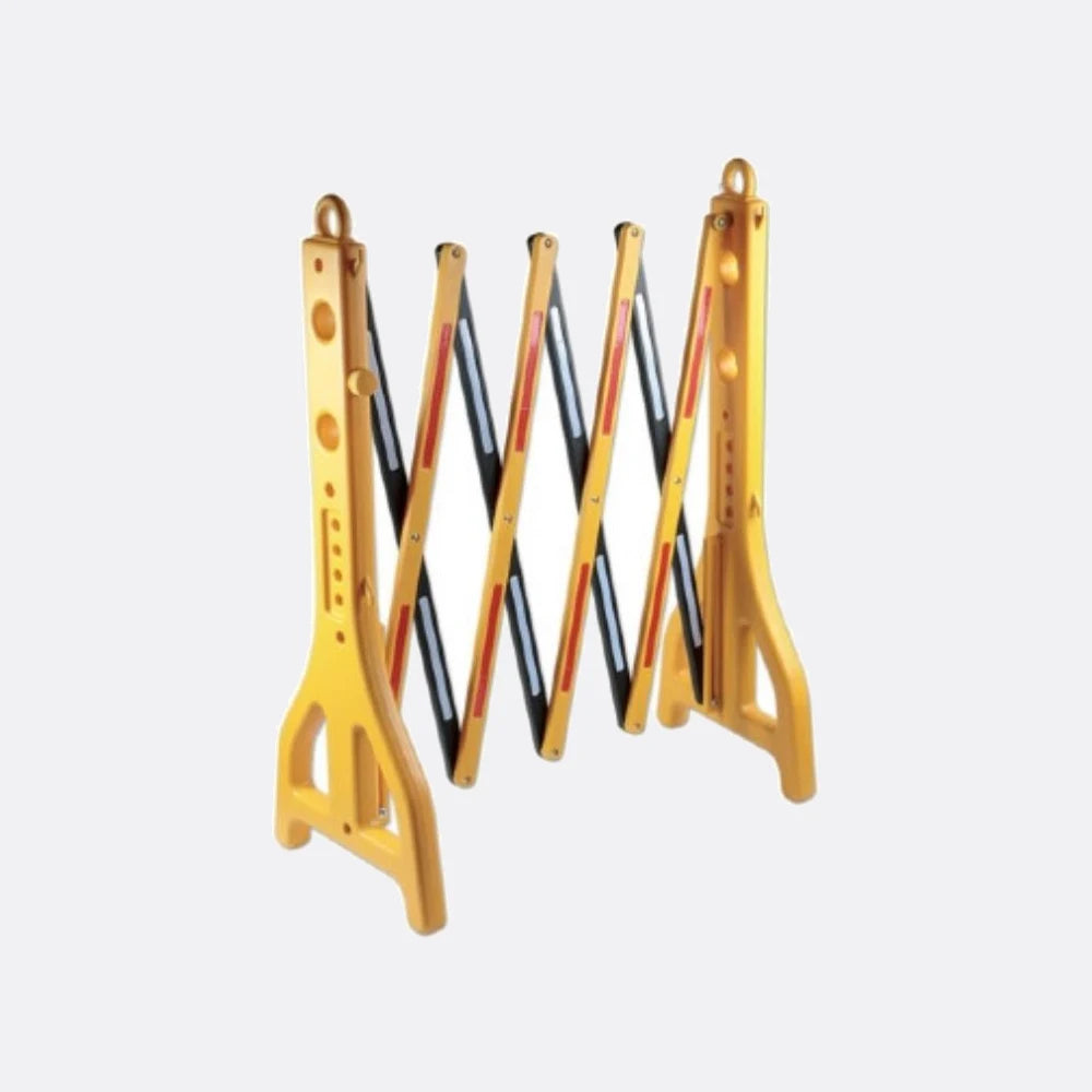 PLASTIC FOLDING SAFETY BARRIER