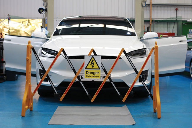 Laser tools plastic folding safety barrier 7490